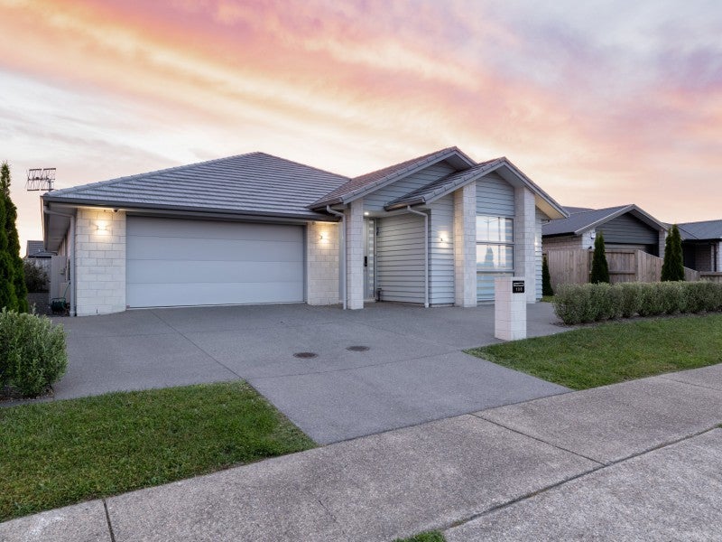 108 Te Ranga Memorial Drive, Pyes Pa, Tauranga - Carousel 1