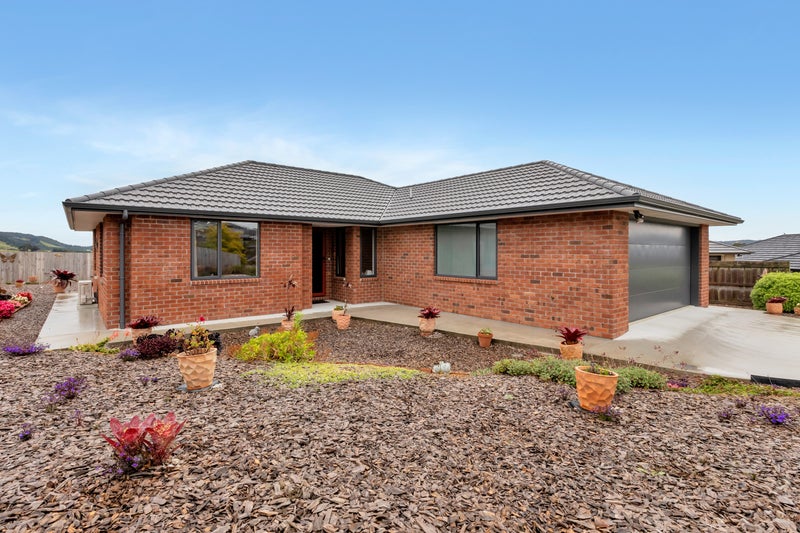 12 Muirfield Rise, Kamo, Whangarei - Carousel 1