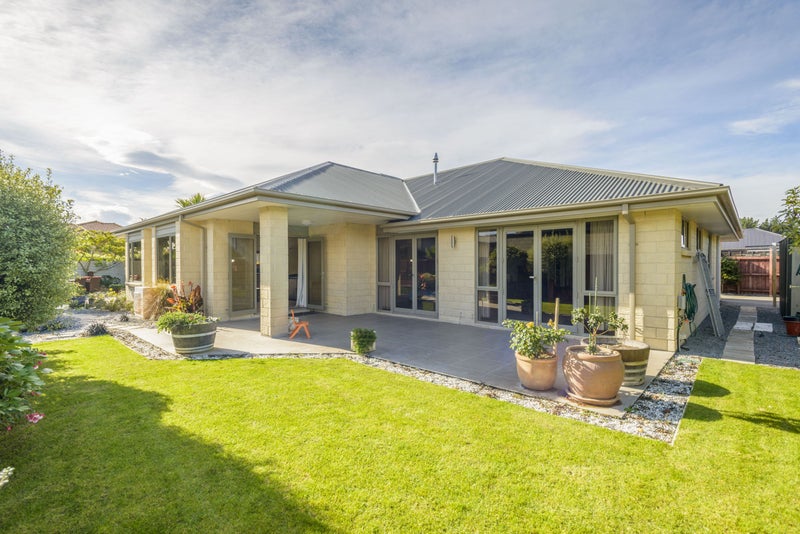 33 Bottle Lake Drive, Parklands, Christchurch - Carousel 2
