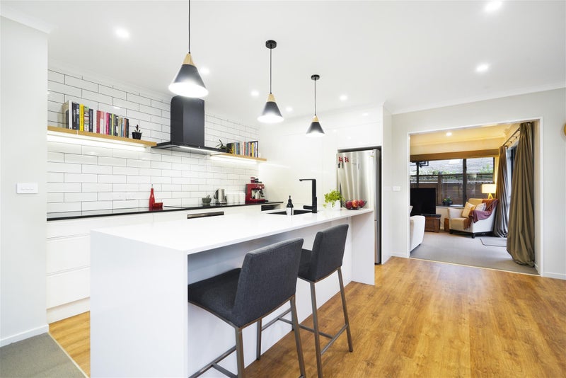 8 Farringdon Avenue, Rototuna North, Hamilton - Carousel 2