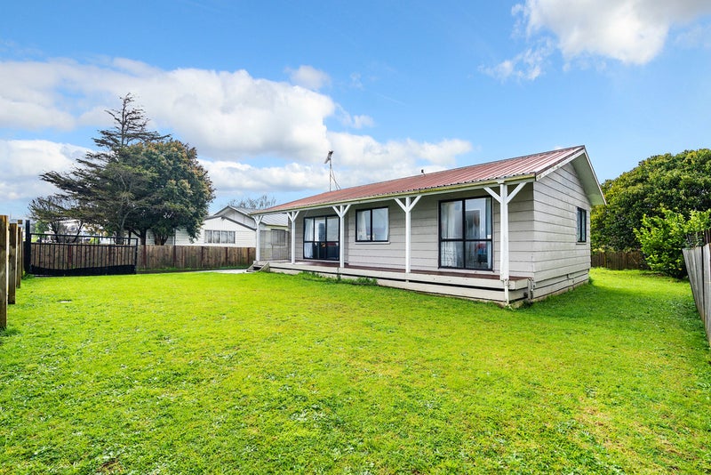 86 Shifnal Drive, Randwick Park, Auckland - Carousel 2