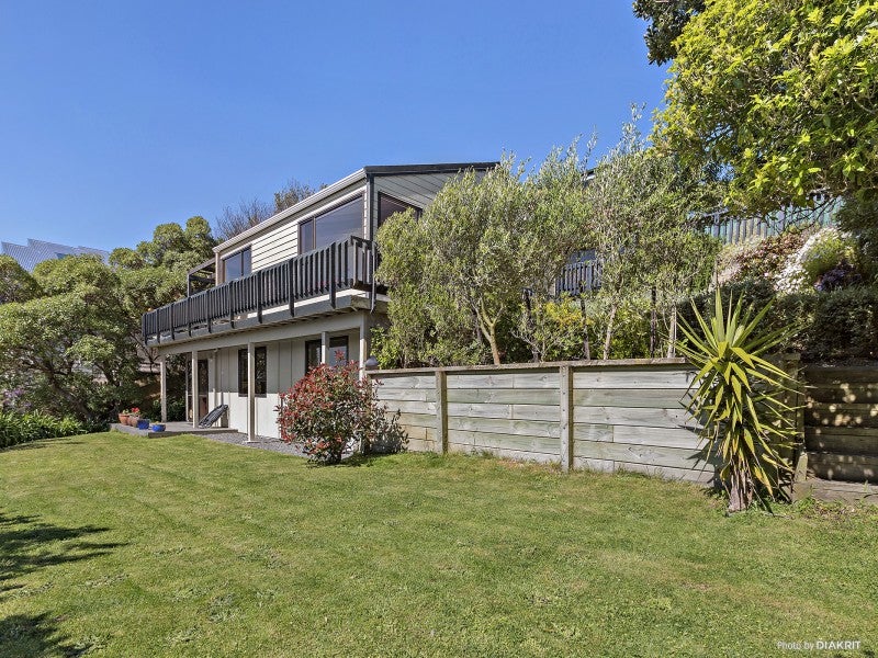 28B Arun Cres, Southgate, Wellington - Carousel 1
