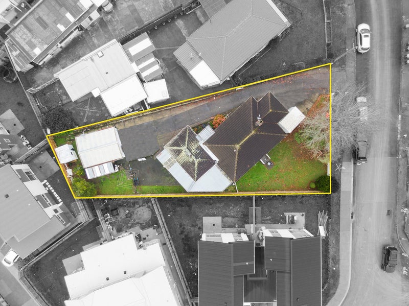 40 Freeland Avenue, Mount Roskill, Auckland - Carousel 2