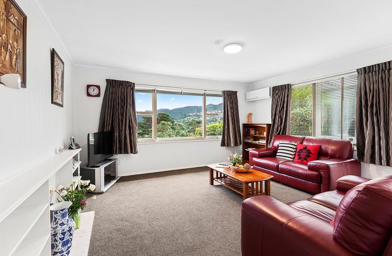 1/97 Cockayne Road, Khandallah, Wellington - Carousel 2