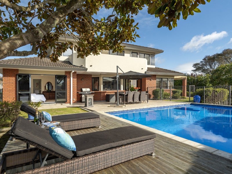 20 Richmond Heights, Bethlehem, Tauranga - Carousel 1