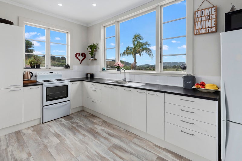 9 Union Street, Hikurangi, Hikurangi - Carousel 2