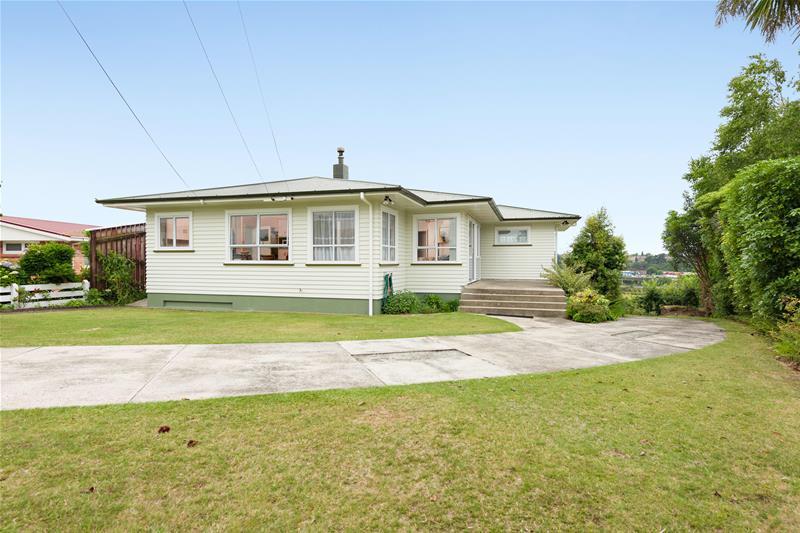 27 Murray Street, Gate Pa, Tauranga - Carousel 2