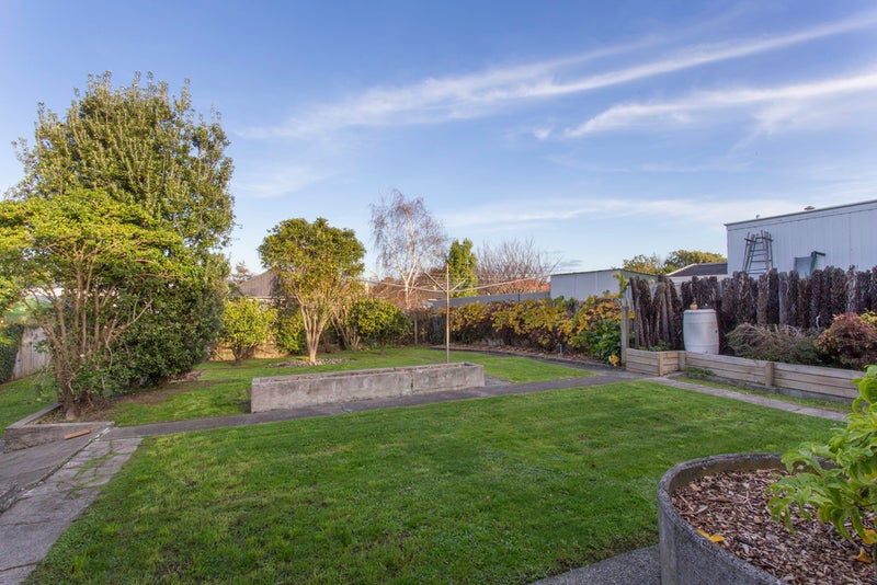 16 Chelwood Street, Takaro, Palmerston North - Carousel 12
