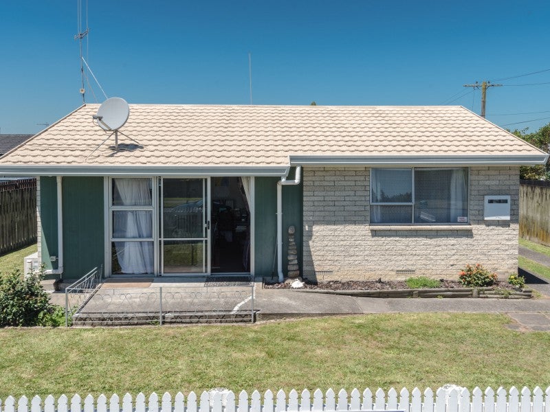 21A Breckons Avenue, Nawton, Hamilton - Carousel 2