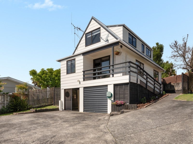 164A Kingswood Road, Brookfield, Tauranga - Carousel 1