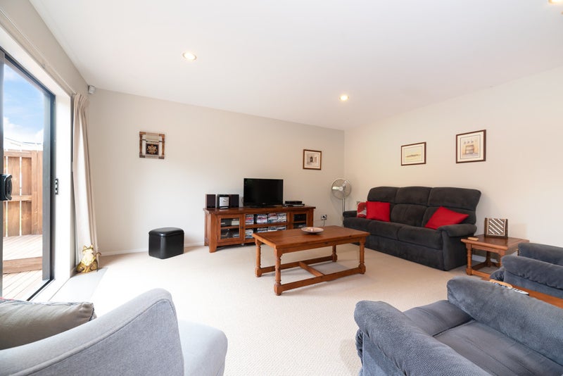 20C Oriana Avenue, Lynfield, Auckland - Carousel 2