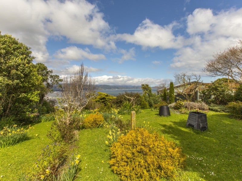 17 Singers Road, Korokoro, Lower Hutt - Carousel 20