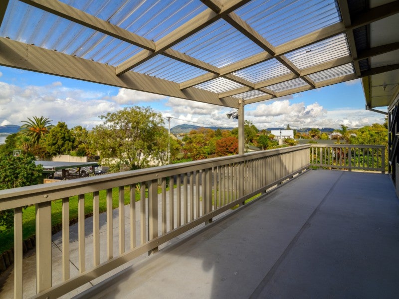 2 Tatai Street, Koutu, Rotorua - Carousel 2