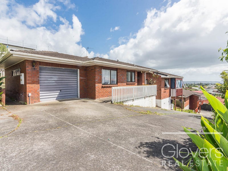 1/4219 Great North Road, Glendene, Auckland - Carousel 1