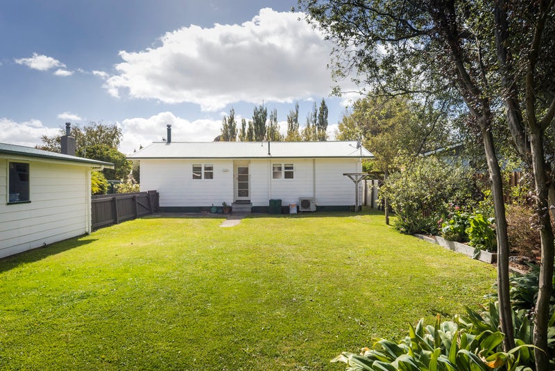 30 Ruamahanga Crescent, Terrace End, Palmerston North - Carousel 18