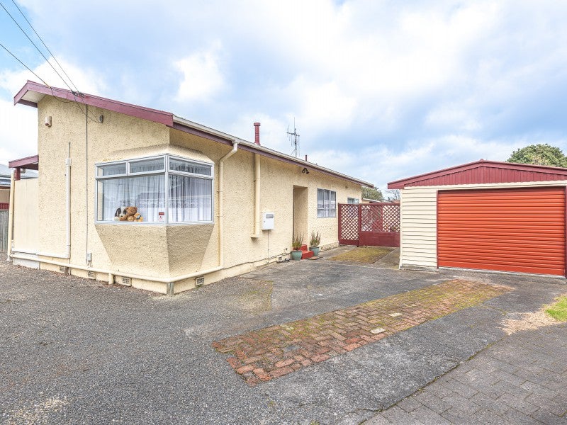 3 Moore Avenue, Tawhero, Whanganui - Carousel 1