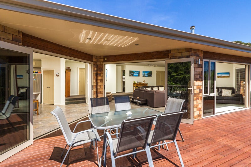 12 Pohutukawa Place, Pohara - Carousel 2