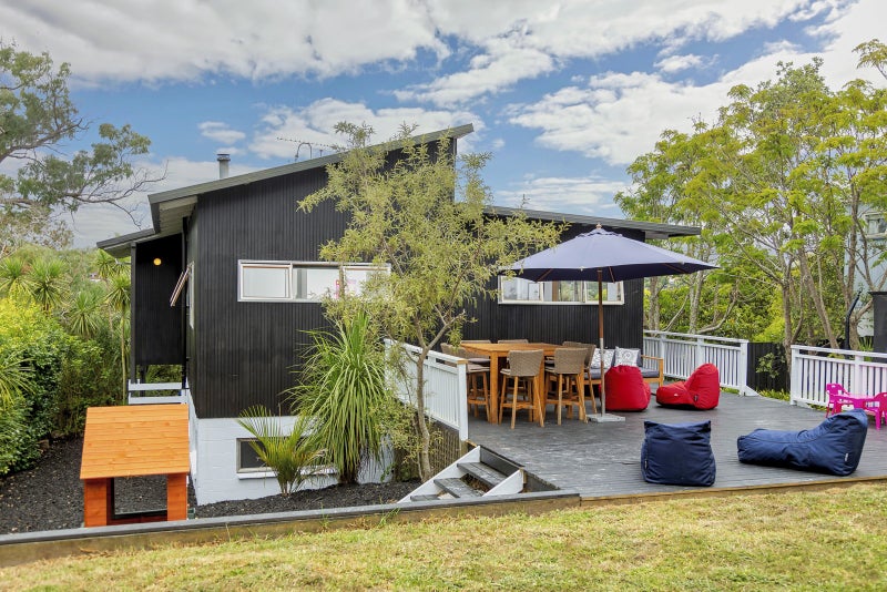 48 Alton Avenue, Hillcrest, Auckland - Carousel 2