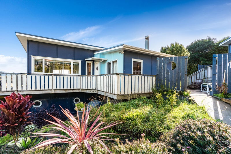 29A Erua Road, Ostend, Waiheke Island - Carousel 1