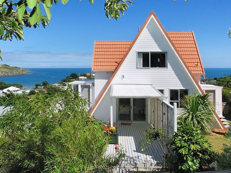 23 Herewini Street, Titahi Bay, Porirua - Carousel 2