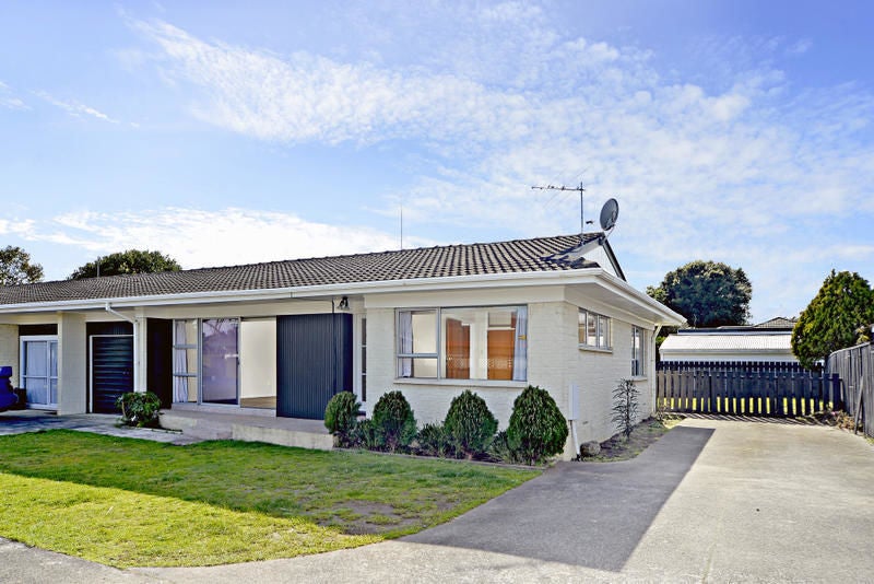 1/126 Clevedon Road, Papakura, Papakura - Carousel 2