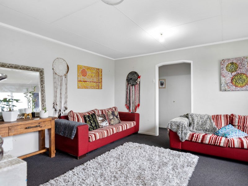 58 Alison Street, Mangakakahi, Rotorua - Carousel 2