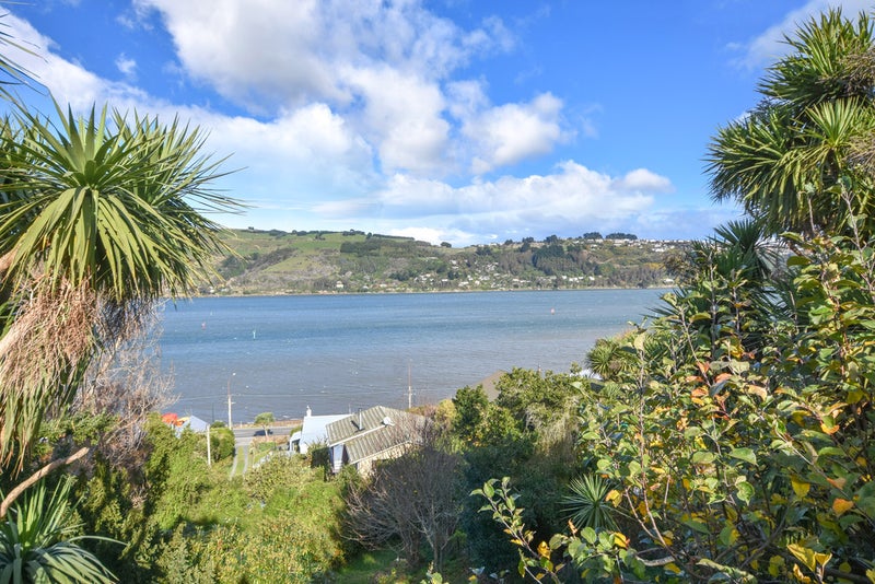 12 Totara Street, Ravensbourne, Dunedin - Carousel 2