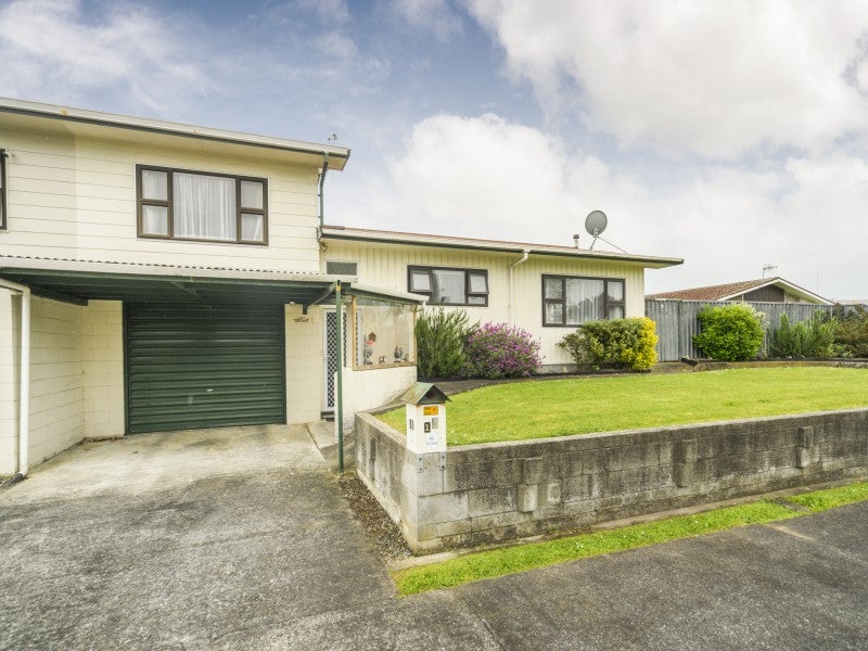 1A Cohen Place, Milson, Palmerston North - Carousel 1