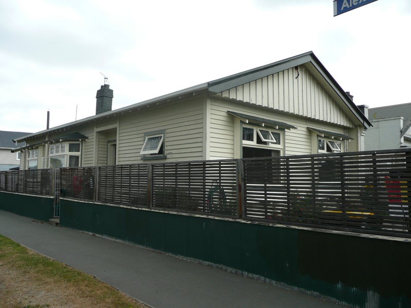 1/2 Alexandra Street, Christchurch Central, Christchurch - Carousel 2