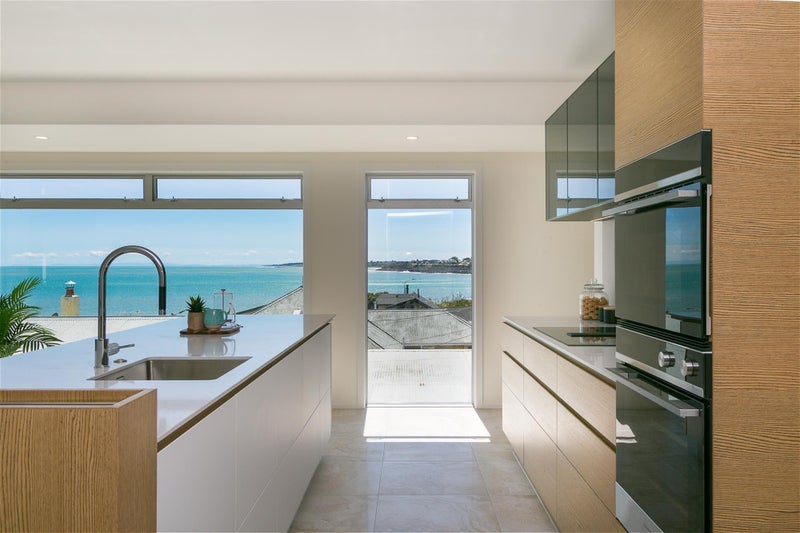 16 Hine Street, New Plymouth, New Plymouth - Carousel 2