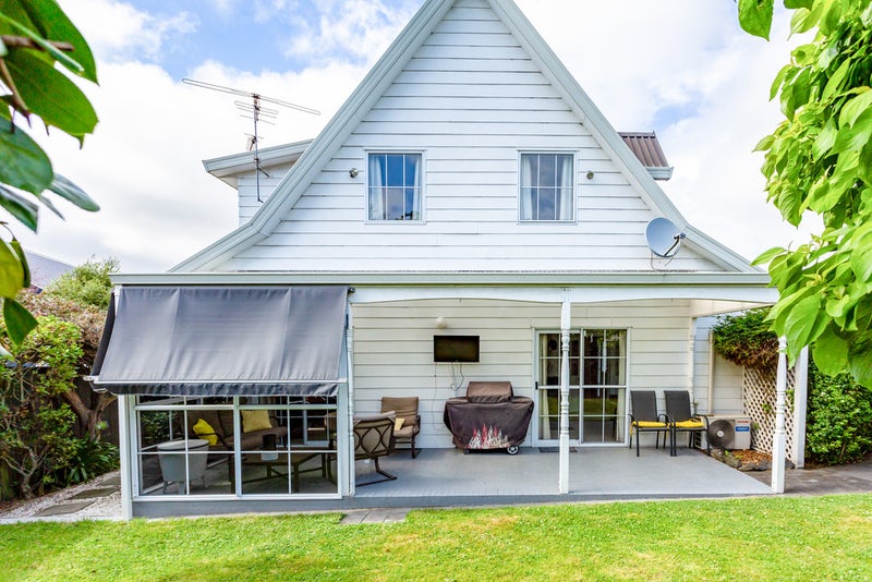 10 Karaka Place, Somerfield, Christchurch - Carousel 2