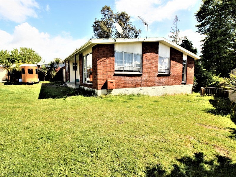 16 Magee Place, Chartwell, Hamilton - Carousel 20