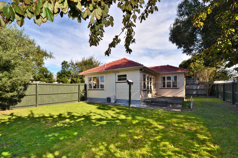 2/43 Hay Street, Bromley, Christchurch - Carousel 1