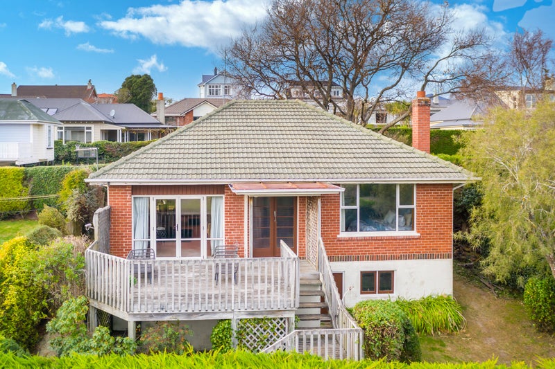 21A Butler Street, Maori Hill, Dunedin - Carousel 1