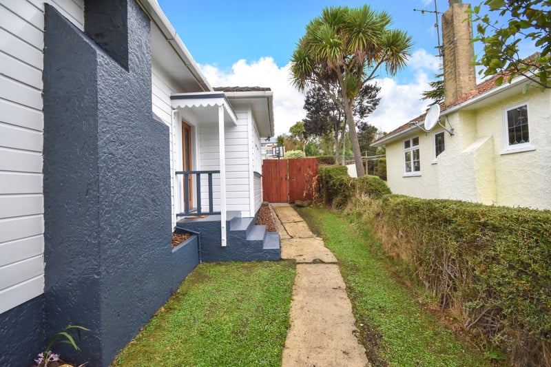 33 North Taieri Road, Abbotsford, Dunedin - Carousel 22