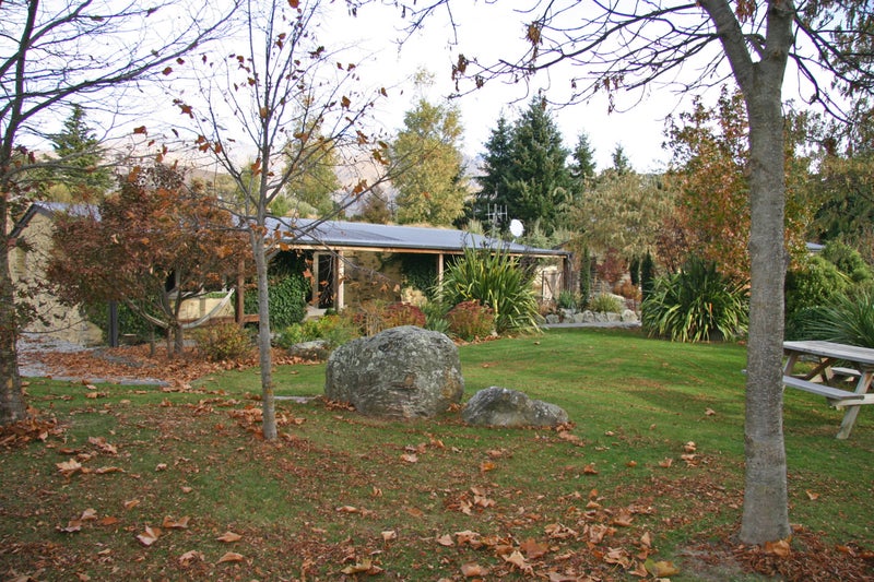 33 Rapley Close, Arrow Junction, Queenstown - Carousel 1