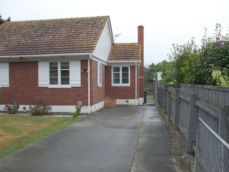 32 Allen Street, Boulcott, Lower Hutt - Carousel 17