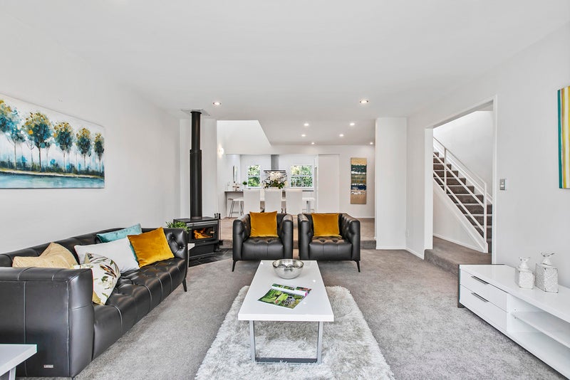 2/43 Paora Street, Orakei, Auckland - Carousel 2