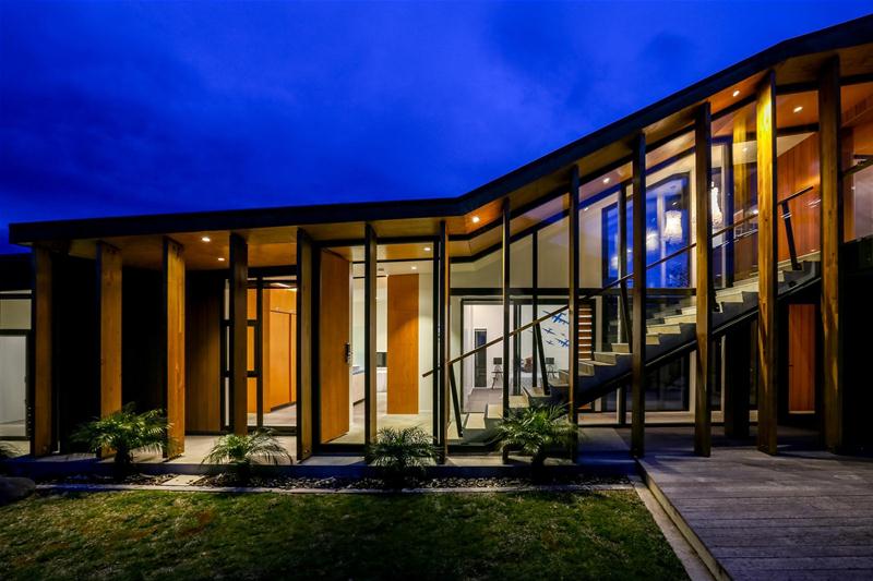 4 Newton Street, Fitzroy, New Plymouth - Carousel 2