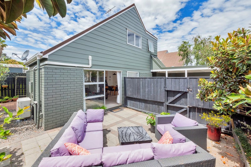 1B Catherine Street, Onehunga, Auckland - Carousel 1