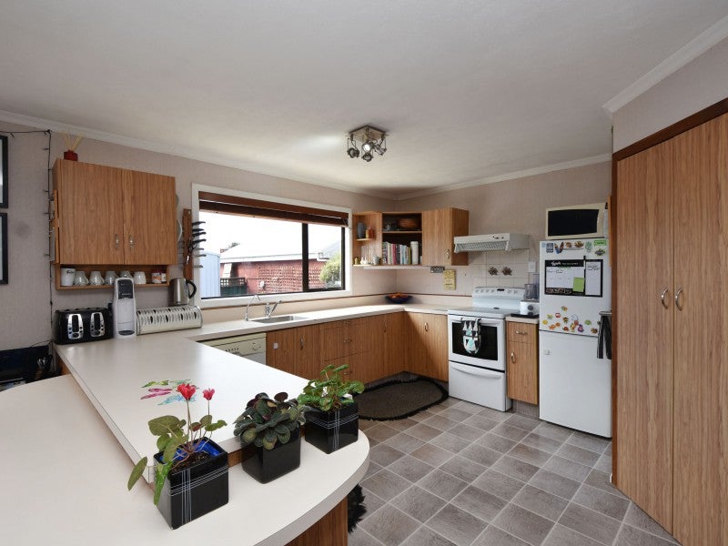166 Metzger Street, Heidelberg, Invercargill - Carousel 2