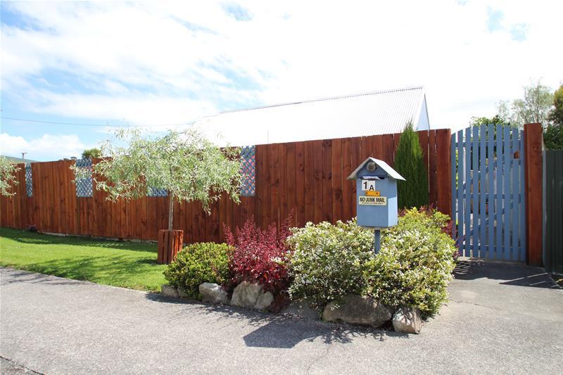 1A Norfolk Street, Tapanui, Tapanui - Carousel 17