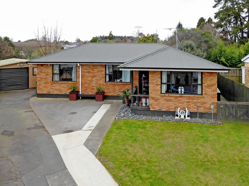 90 Pine Avenue, Melville, Hamilton - Carousel 16