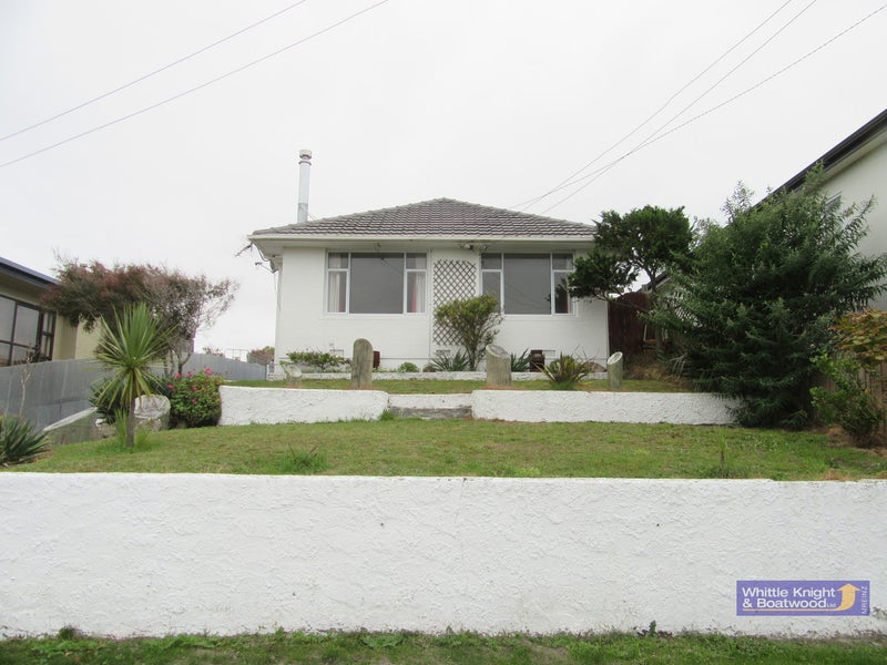28 Effingham Street, North New Brighton, Christchurch - Carousel 1
