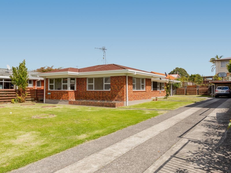 476 Otumoetai Road, Otumoetai, Tauranga - Carousel 2