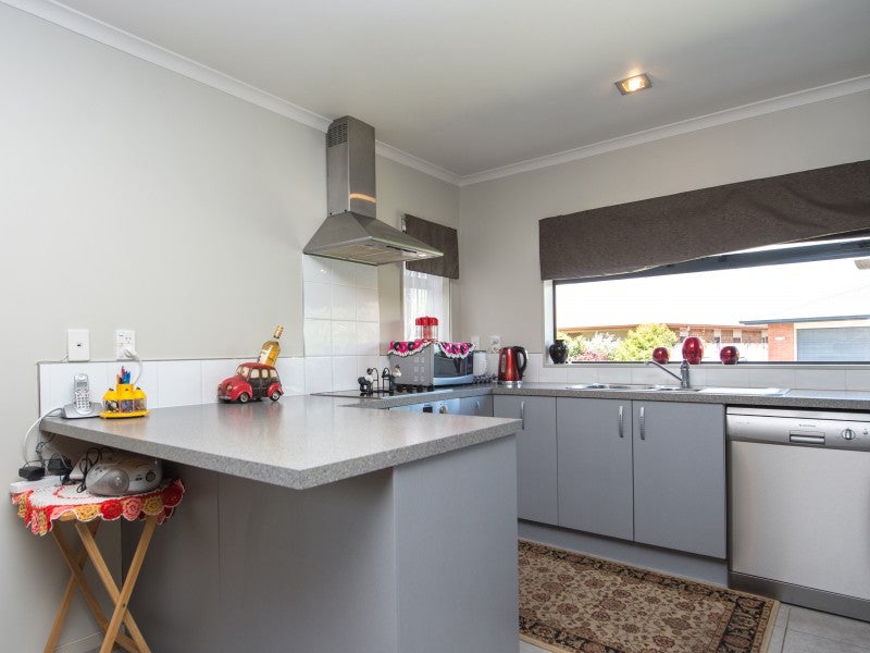 4 Limerick Lane, Huntington, Hamilton - Carousel 2