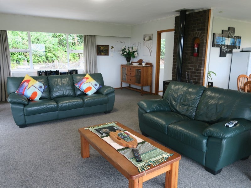 6 Adams Road, Whataupoko, Gisborne - Carousel 2