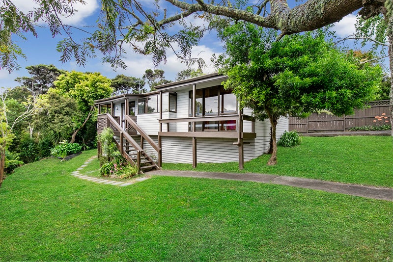 20 Randal Place, Bayview, Auckland - Carousel 1