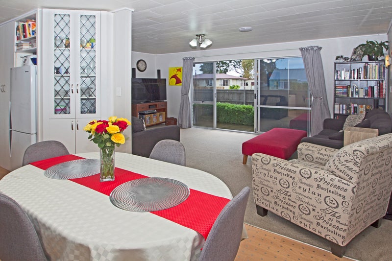 20 Lanark Crescent, Tamatea, Napier - Carousel 2