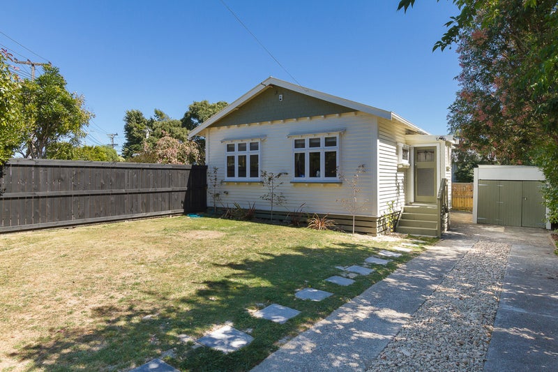 929 High Street, Avalon, Lower Hutt - Carousel 1
